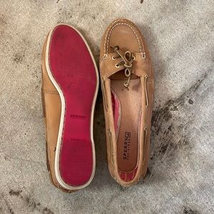 Sperry Topsider Boat Shoes with pink soles